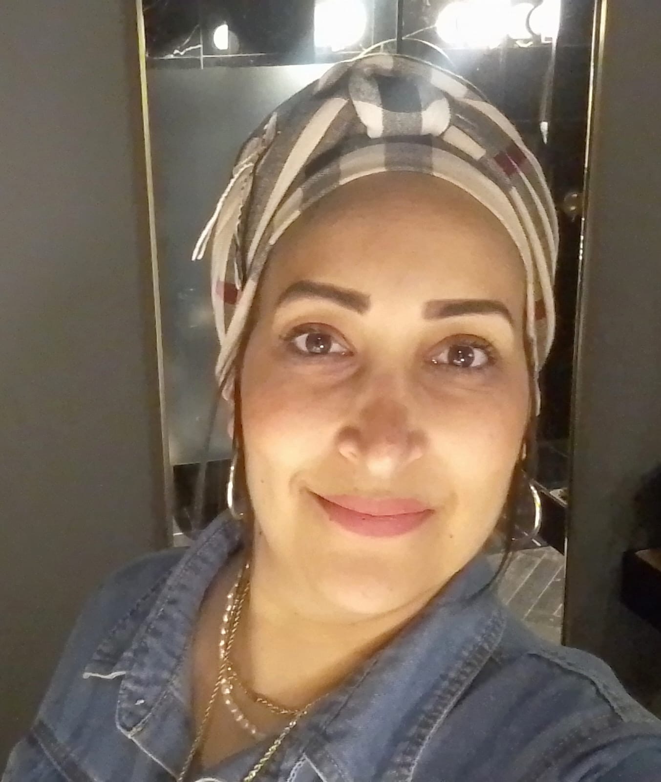 הילה חסון
